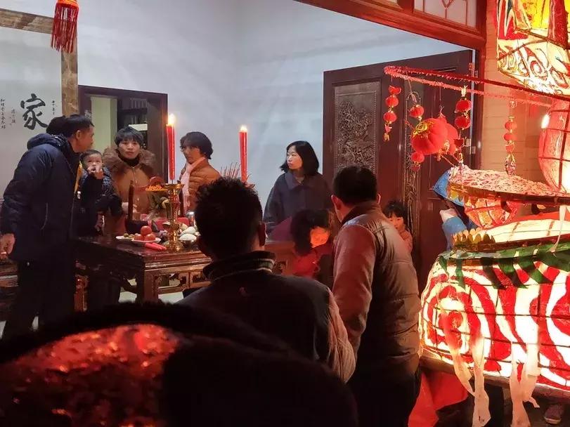 龙灯什么时候开始玩的,今年的龙灯为什么这么多