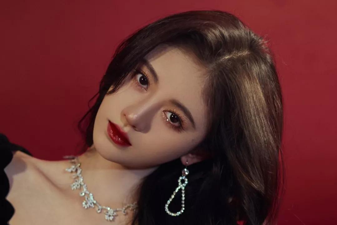 女明星化过最浓的妆,这些女明星的妆容简单又惊艳