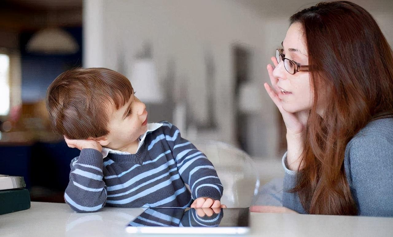 在学校被打了家长应该怎么处理,在学校被老师打怎么处罚