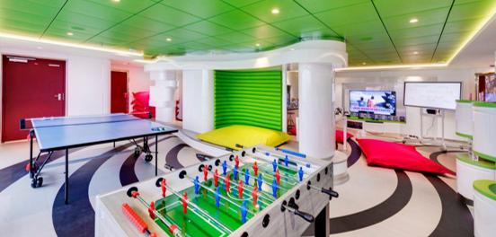 msc华彩号登船视频,msc华彩号的船身