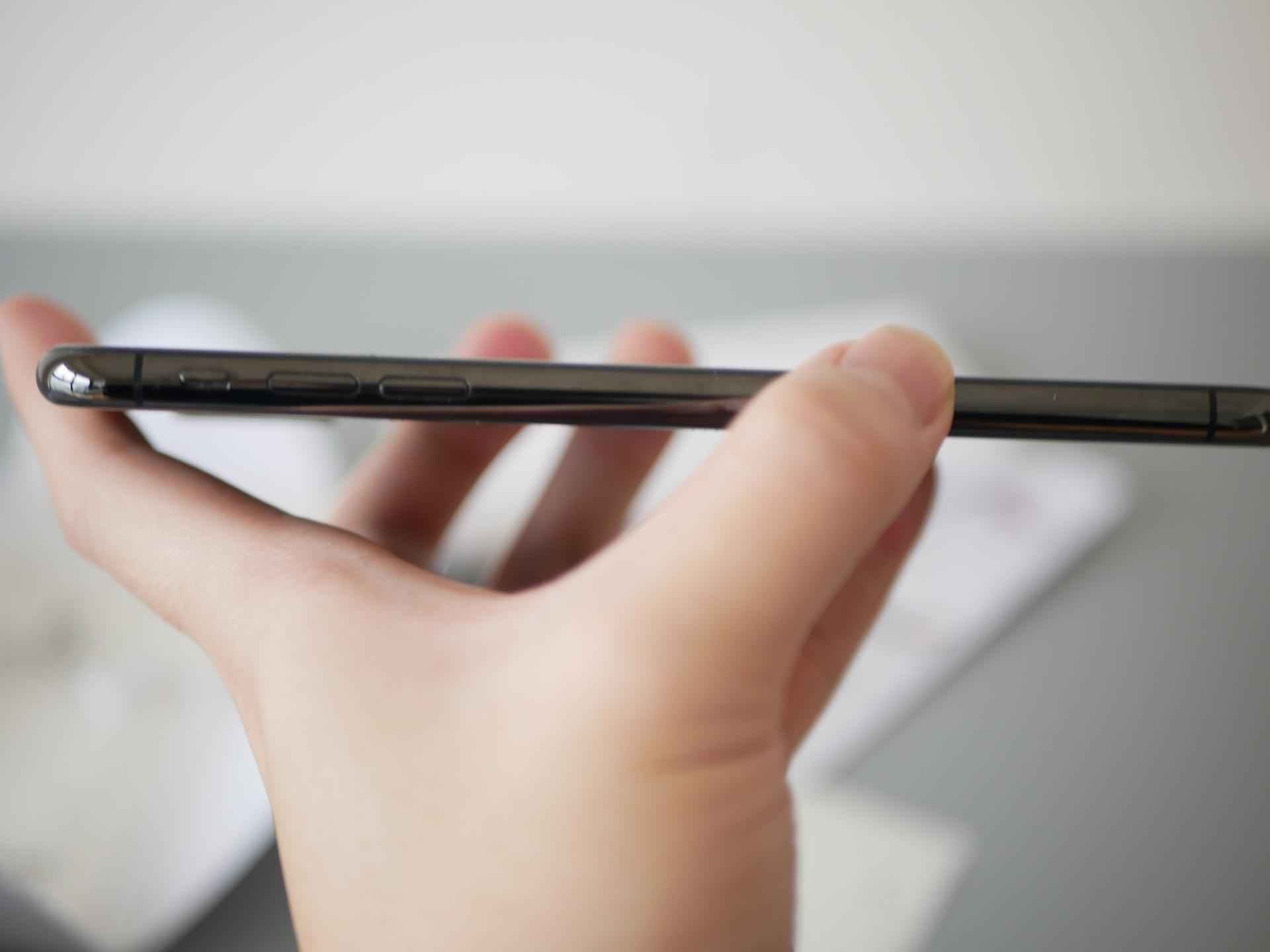 号称折不断、烧不坏!六项*力暴**测试,马拉松柔钢膜真能扛得住吗?