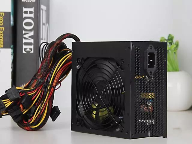 小白组装电脑配置入门清单,手把手教你组装电脑新手也能学会