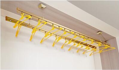 阳台晾衣架安装方法,晾衣架顶座横着安装还是竖着安装