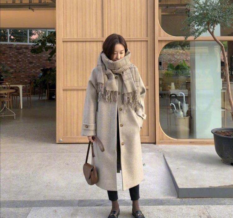 韩国博主穿搭高级冬微胖,韩国小个子博主冬季穿搭