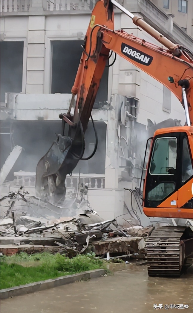 信阳别墅拆除最新消息,信阳近郊多栋别墅被拆