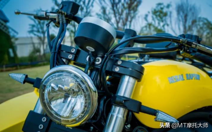 边三轮大地鹰王摩旅,大地鹰王的边三轮摩托车详细介绍