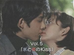 他是世纪美少年，她帅到掰弯无数小姐姐，相恋10年不婚的神仙眷侣