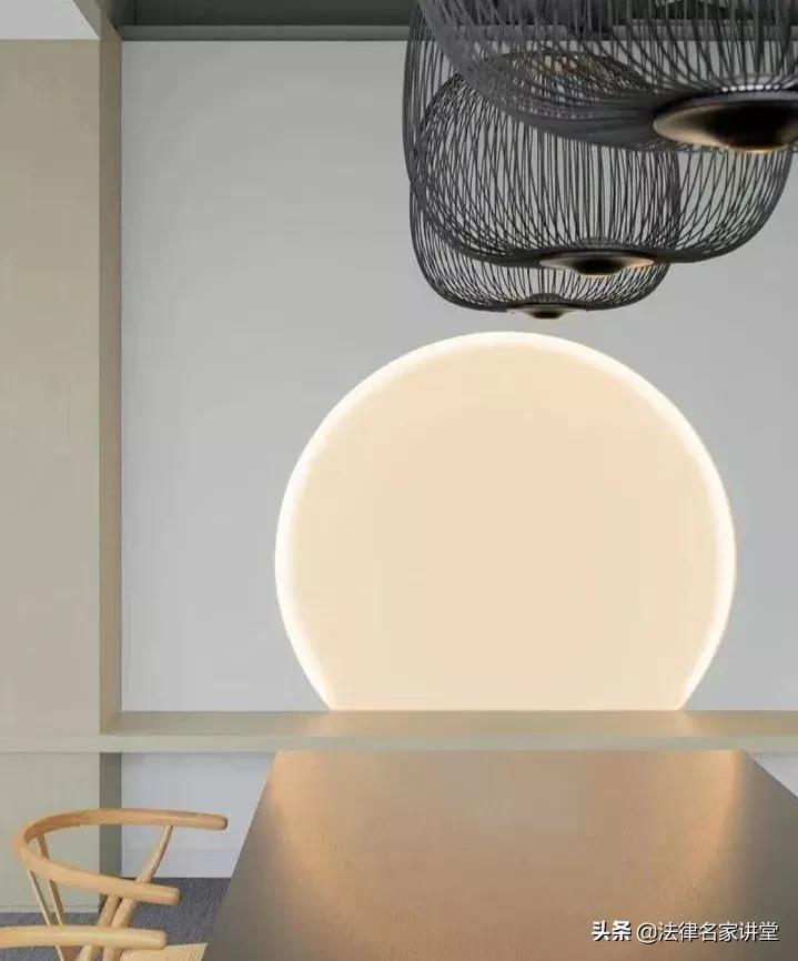 盘点那些颜值超高的警察,国内外顶尖律所