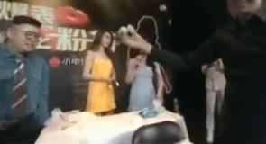 那些网红都是怎么突然火起来的,网红冰粉杨梅怎么红起来的