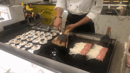 “酒店猛狗”、“冬日可爱”，这都是什么奇奇怪怪的成语啊哈哈哈