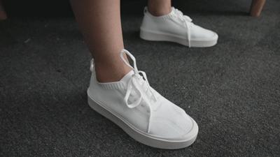 fila艺术家跑步鞋,fila设计师签名款