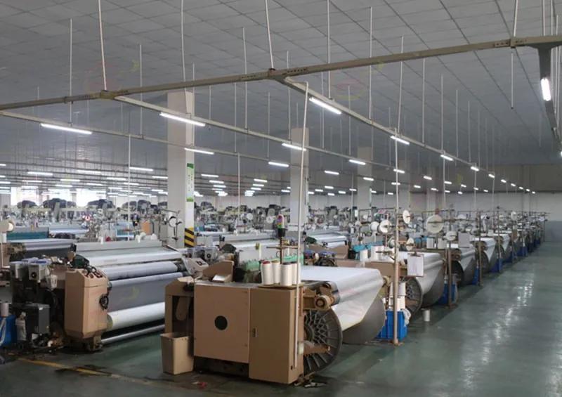 原料价格猛涨,坯布只跌不涨,库存升高,布老板:撑不下去就减产