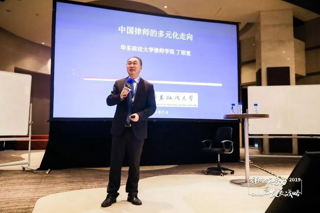 律师怎么一步步成长,律师从此走上了人生巅峰