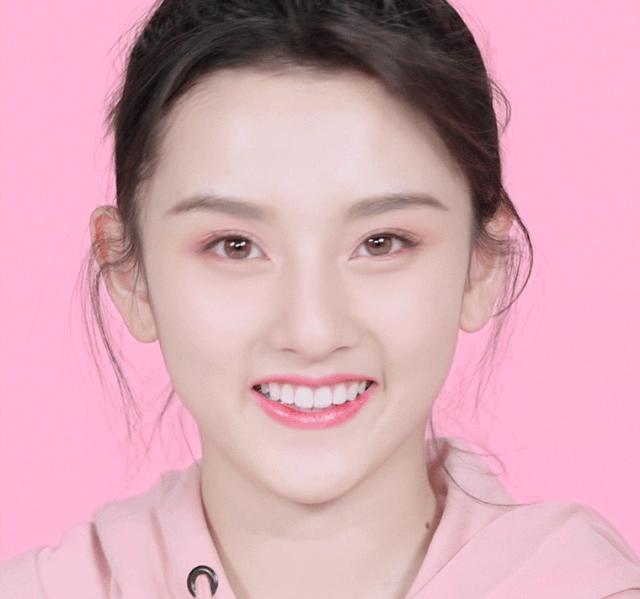 宋祖儿港风眼影,美宝莲眼影宋祖儿