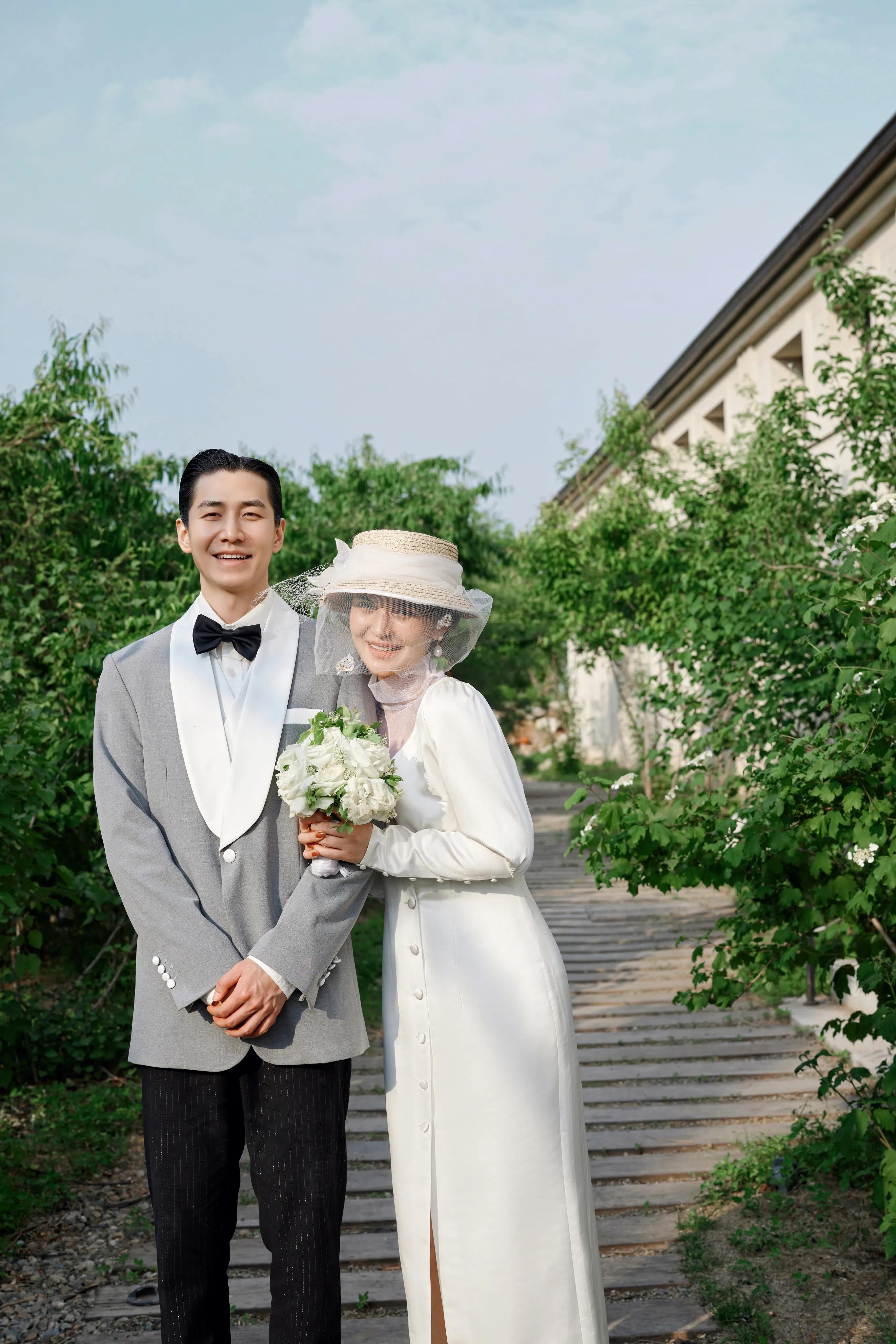 永远不会踩雷的时尚单品,永远不会过时的婚纱风格