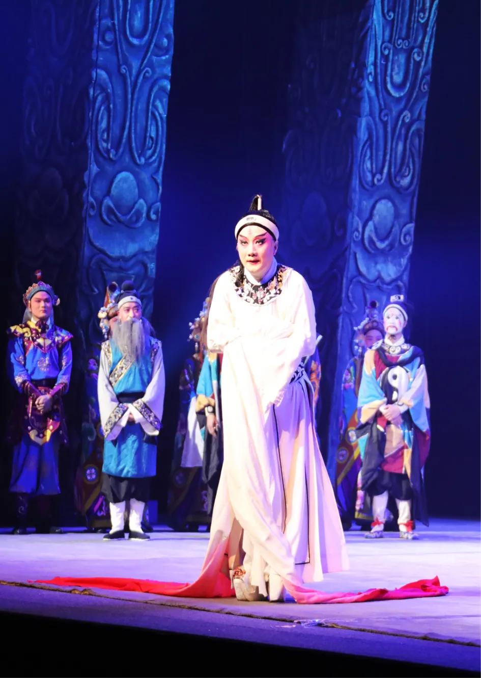 为什么京剧堪称国粹,为什么京剧被誉为我国的国粹