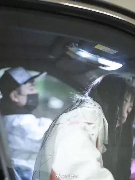 林允为闺蜜辟谣反被群嘲,林允被人疯狂吐槽