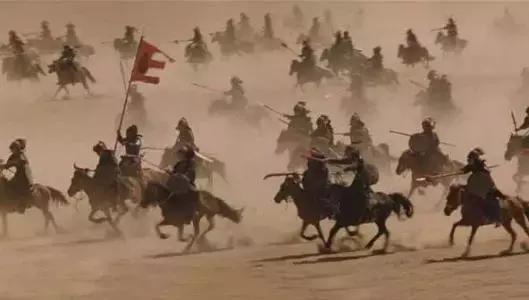 他堪称四世纪最强忍者：潜伏在仇人身边十八年，最后将其亲手勒死