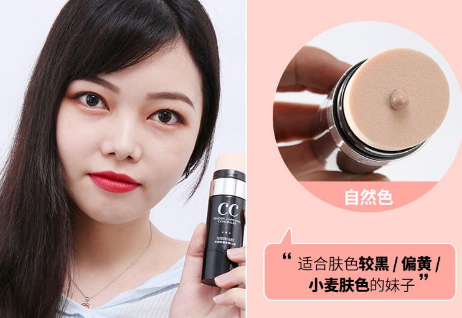 杨超越真人洋娃娃连衣裙,杨超越早期面试美得像个洋娃娃