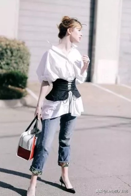 gucci腰带经典,gucci腰带是银的嘛