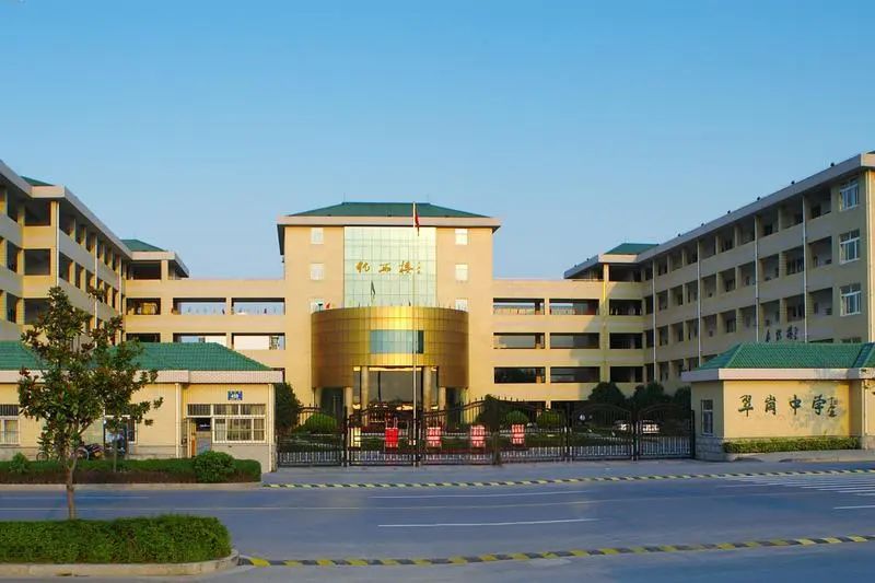 扬州这所热门公办初中，每班前3名几乎保送扬州中学