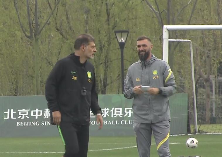 国安鲁能争议判罚第一,国安争议判决结果