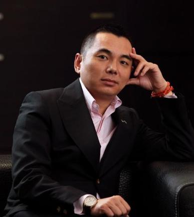 女霸总和穷小子的爱情,女霸总爱上穷小伙的爱情