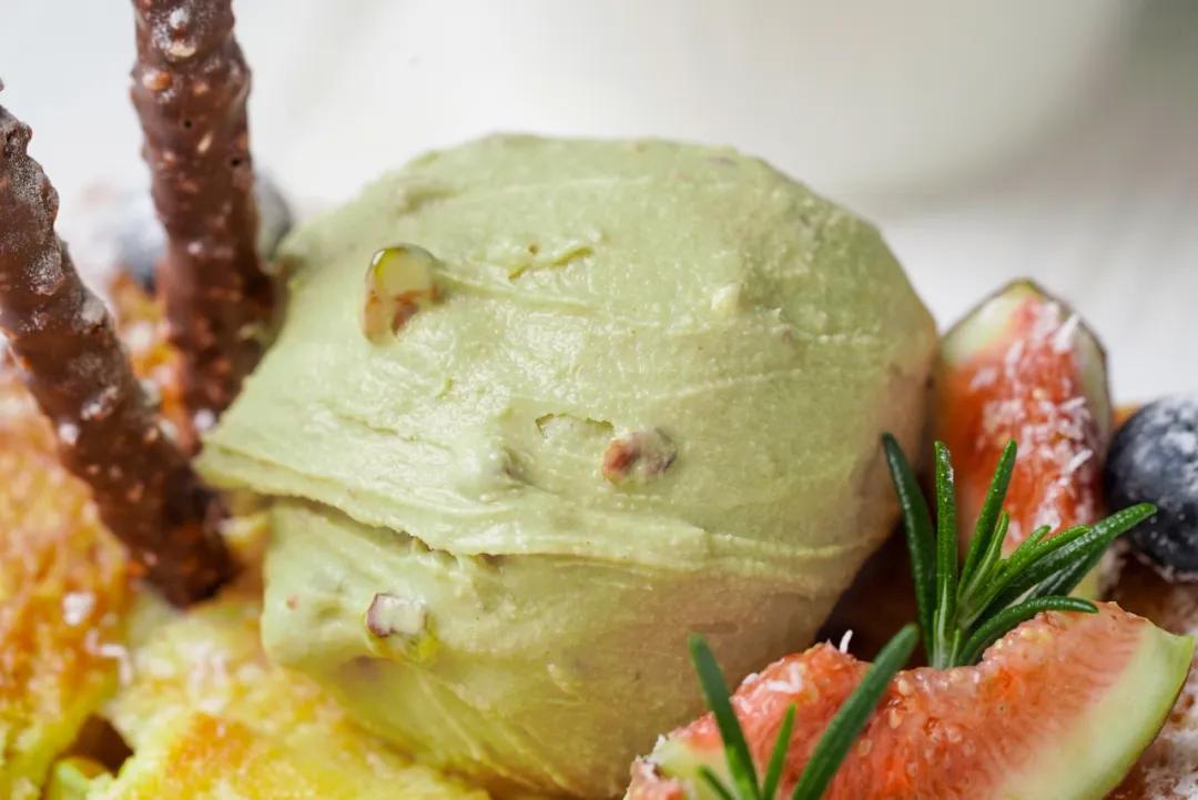 夏天如何正确吃冷饮,夏天怎么才能吃冰激凌