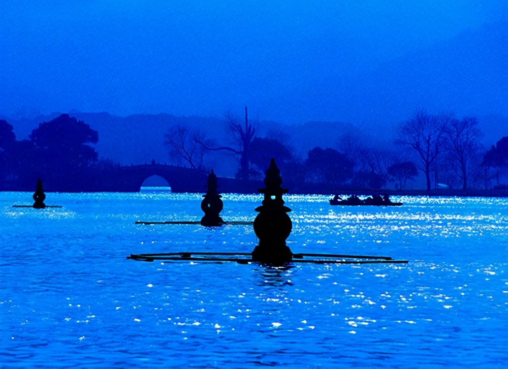 自驾杭州西湖旅游全攻略,杭州西湖旅游全攻略费用