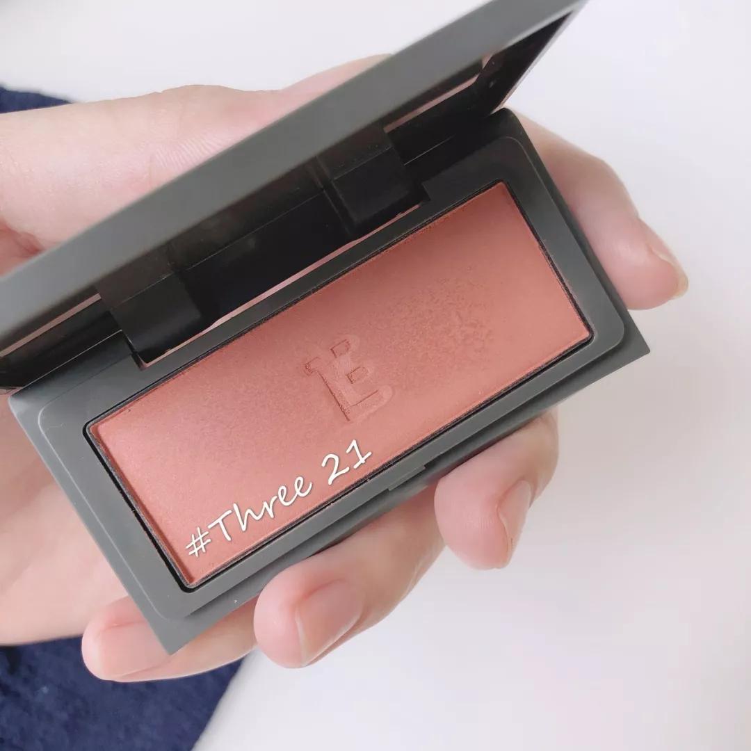 平价腮红收敛色和膨胀色的推荐,腮红推荐黄皮显白粉色哑光