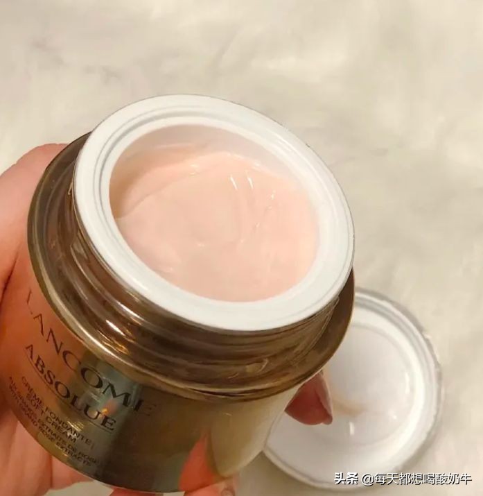 哪些品牌面霜对大干皮比较适合,给大家推荐一款非常好用的面霜