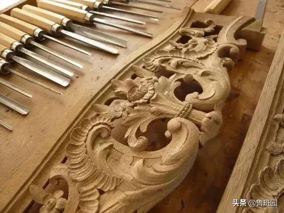 木雕是一门需要技术的艺术，值得尊重