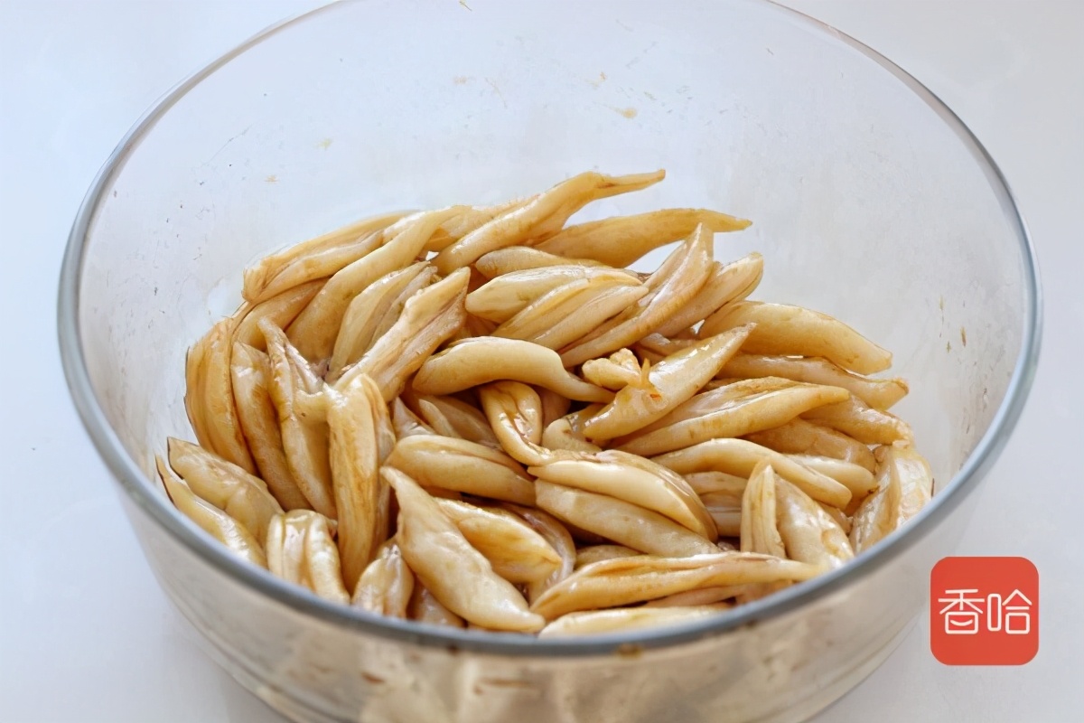 做面条筋道的方法,做面条怎样和面不破