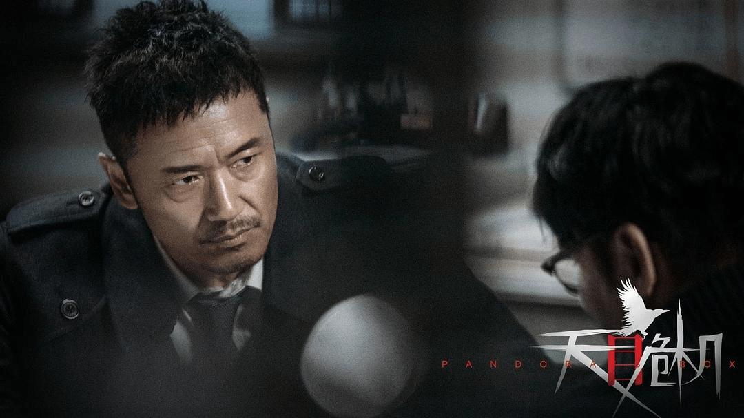 63岁苗侨伟依旧帅气，新剧收视率直达2.2亿！演技“吊打”男主