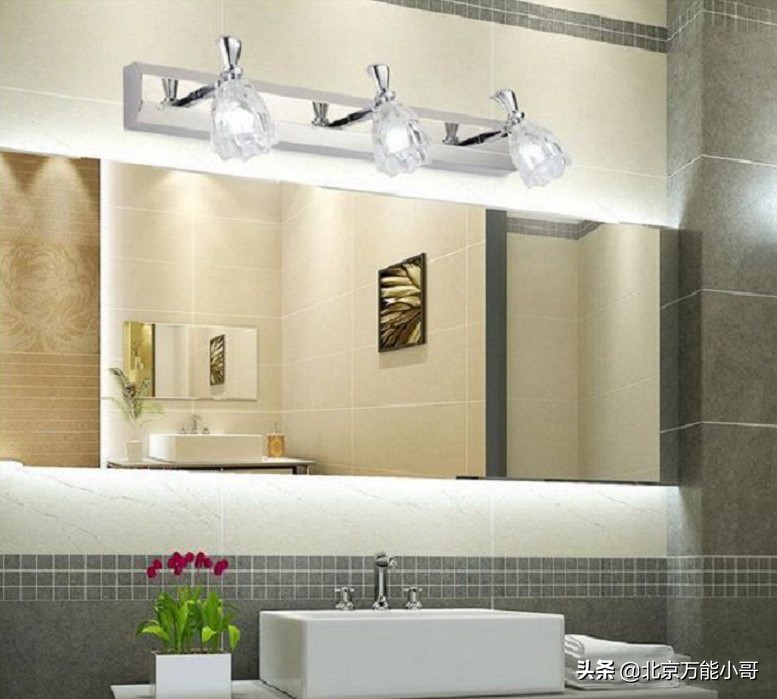 镜前灯卫生间推荐容易换光源,卫生间镜前灯该安什么灯