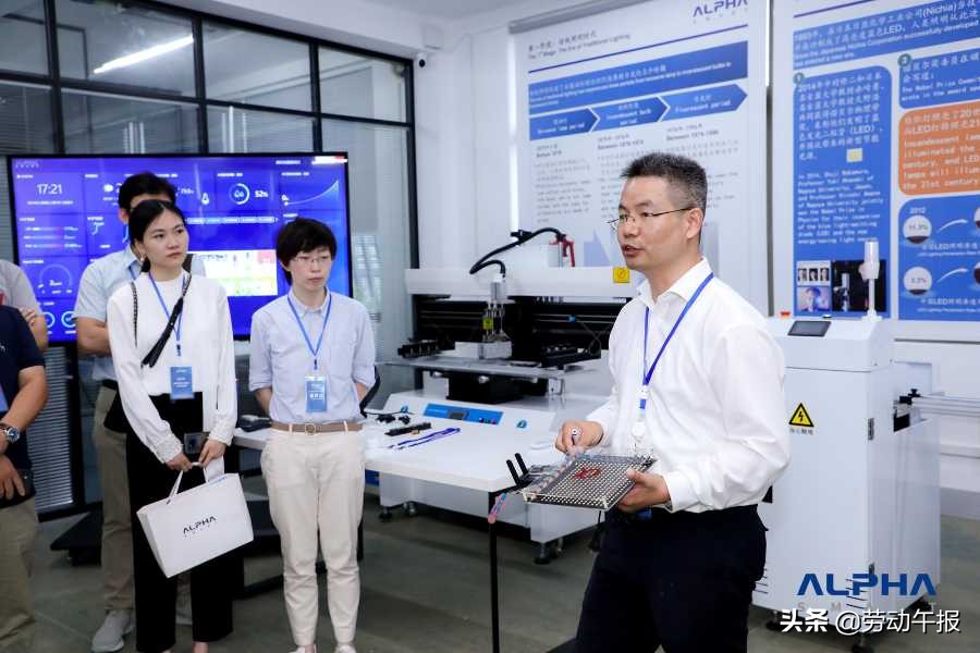 总有一种光芒，无法被困难遮挡——来自北京高校大学生创业园的故事