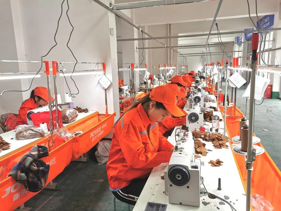 为新社区打一个幸福的“中国结”——共青团在易地扶贫搬迁安置社区治理中彰显作为