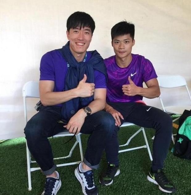 苏炳添百米9秒83打破亚洲纪录,苏炳添破亚洲百米纪录比赛视频