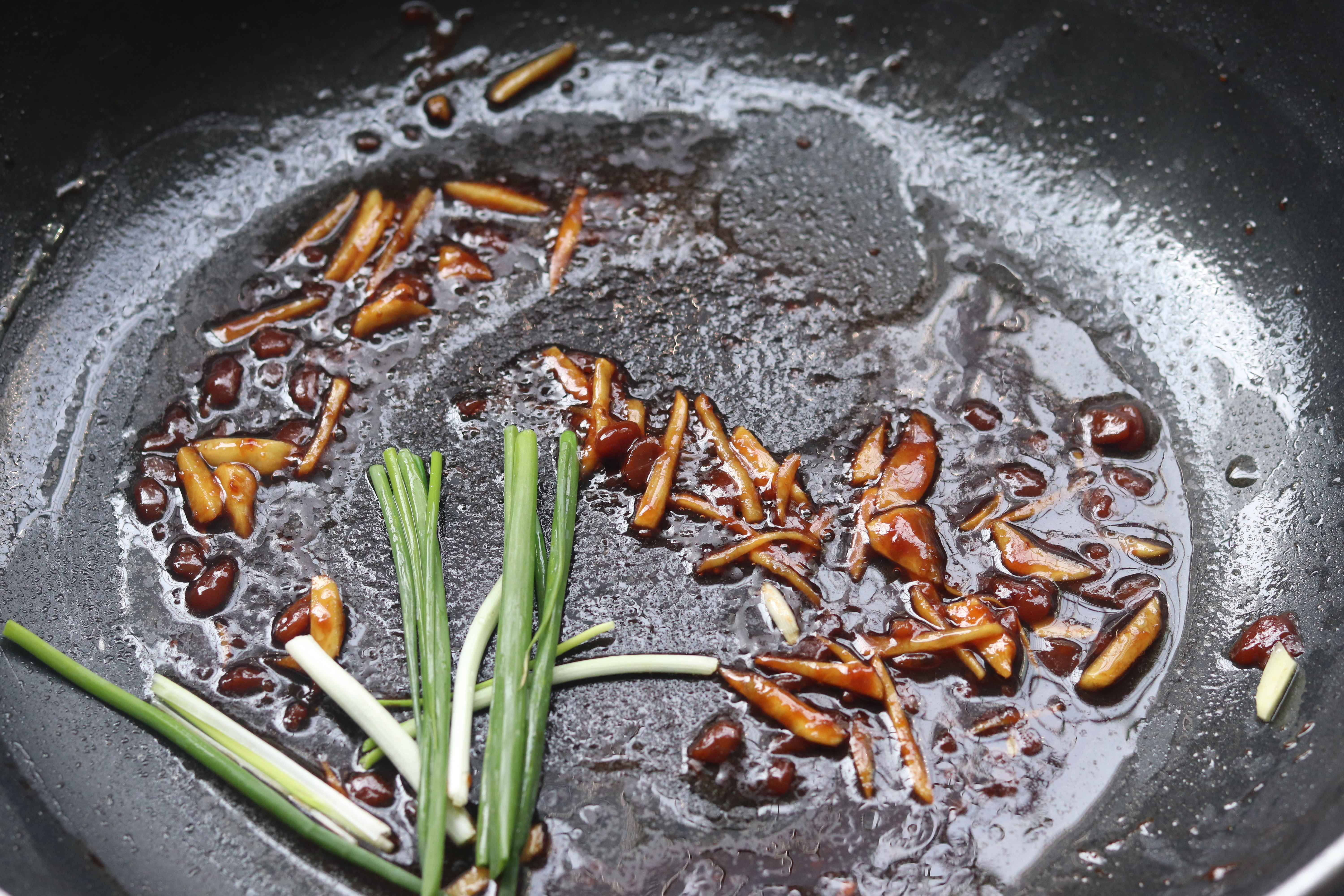 酱鸭肉最好吃的做法,鸭肉怎么做软烂好吃