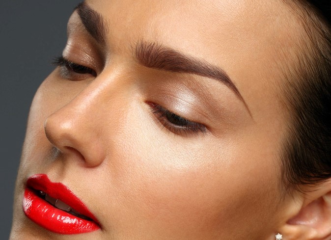 眉毛高低眉画好了怎么改,眉毛老是画不对称有什么技巧