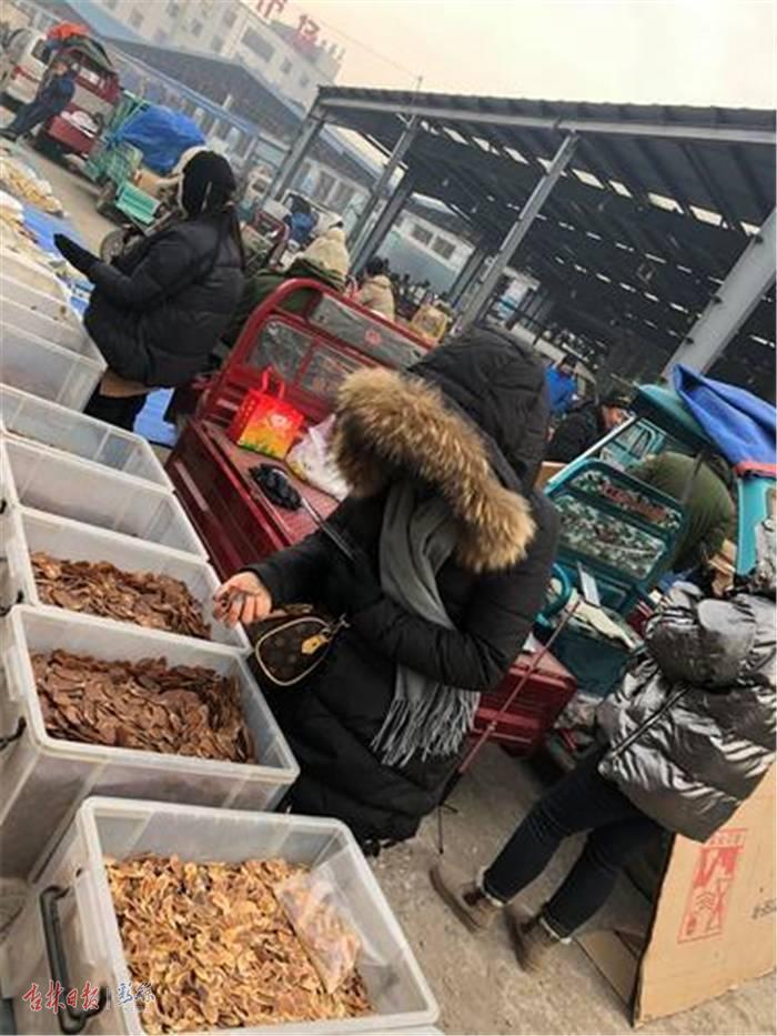 长白山人参特产直播卖货,长白山特产早上7点直播卖货