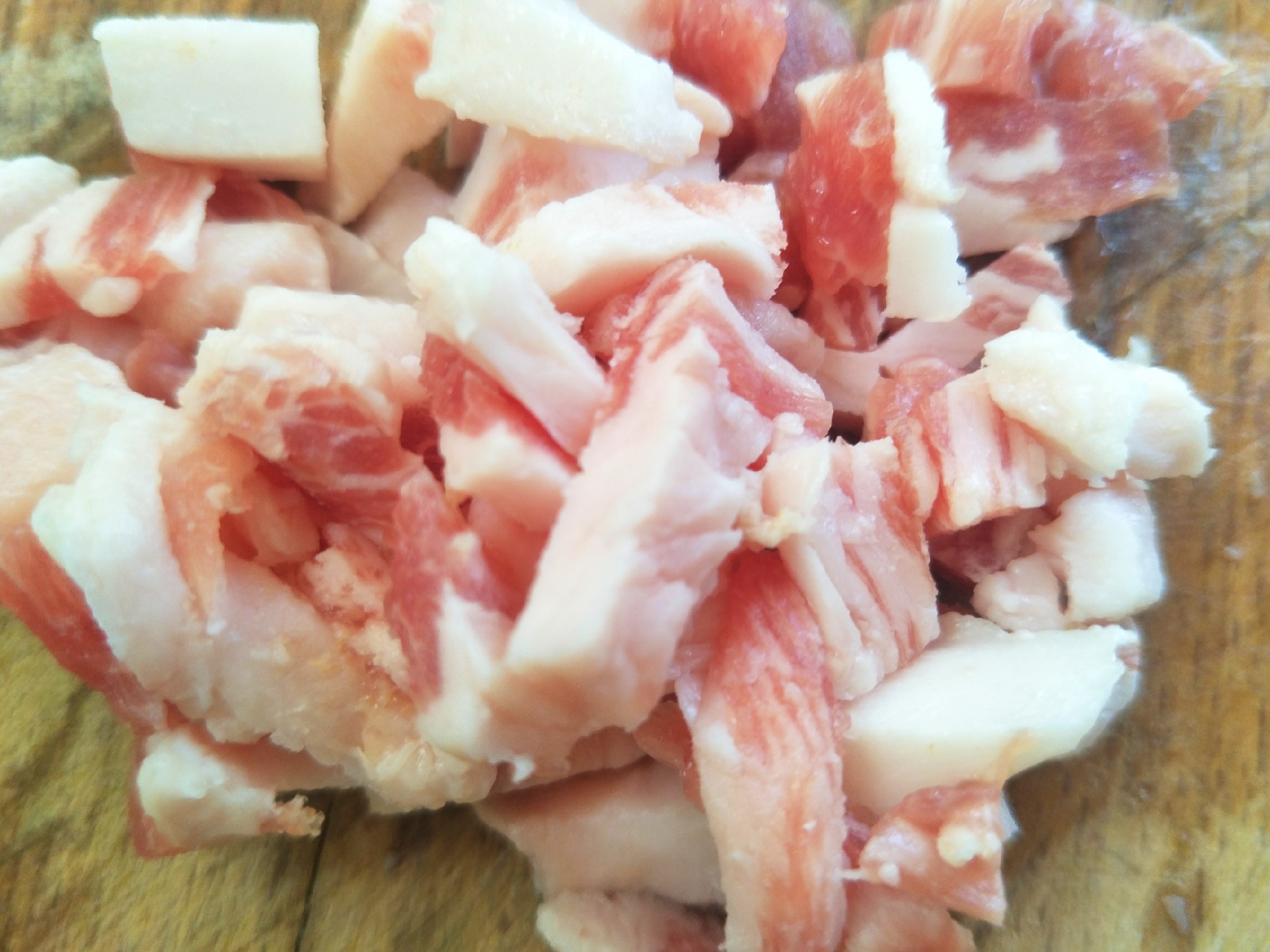 炒辣椒里加什么更好吃,怎么把辣椒炒出辣味