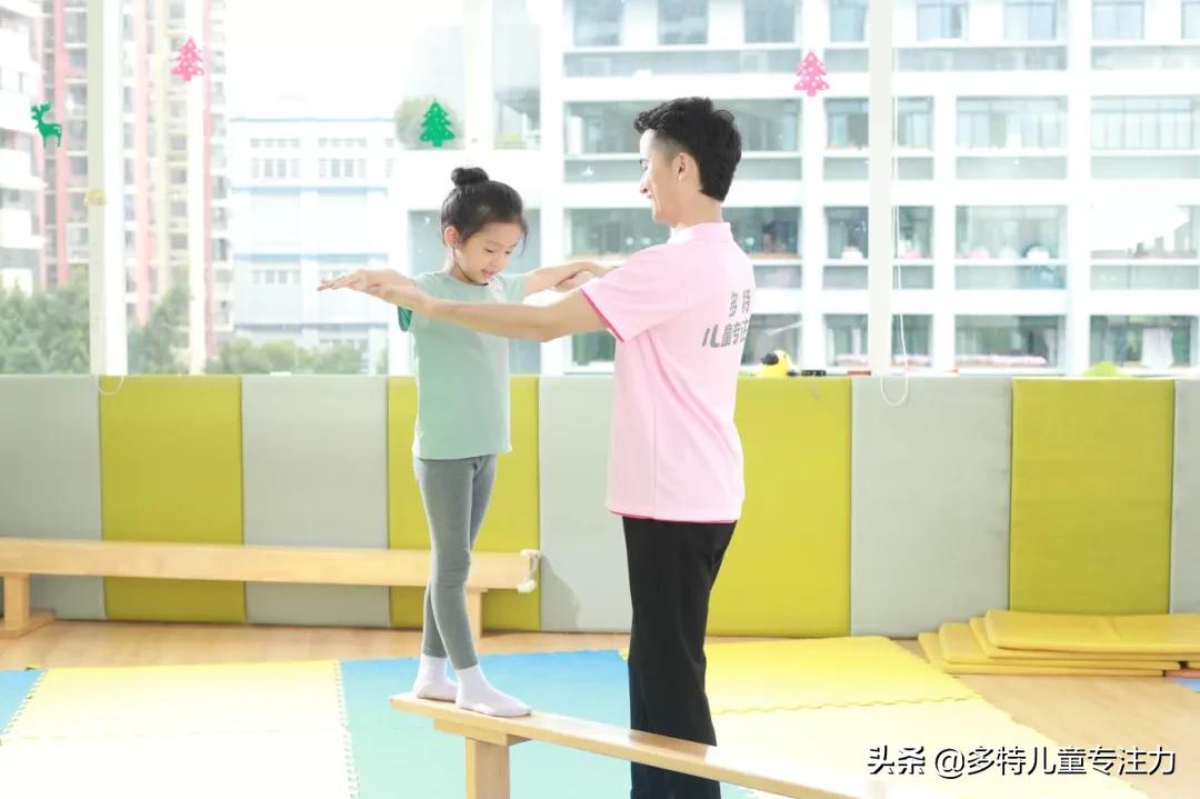 1-6岁超全感统小游戏，让孩子在家玩出感统能力