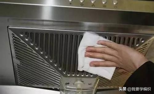 油烟机怎么自己拆下来,油烟机自己洗拆下来装不好怎么办