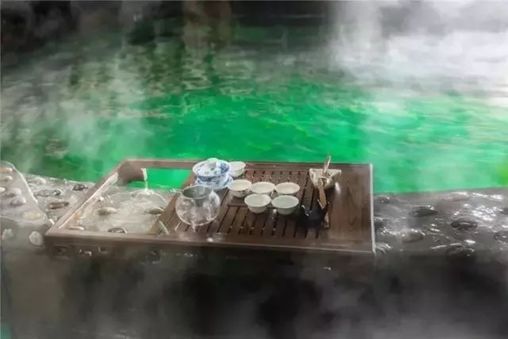 成都周边泡温泉滑雪推荐,成都滑雪泡温泉两日游