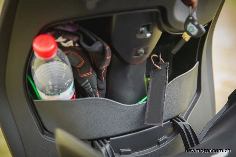 宗申比亚乔都市150详细参数,比亚乔cityfly150优缺点