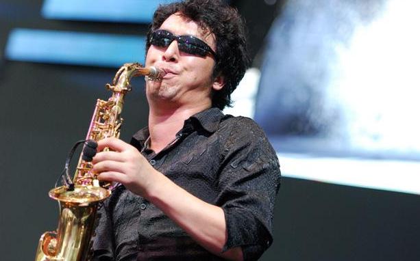 老年人0基础学萨克斯,二十分钟学会萨克斯初学演奏