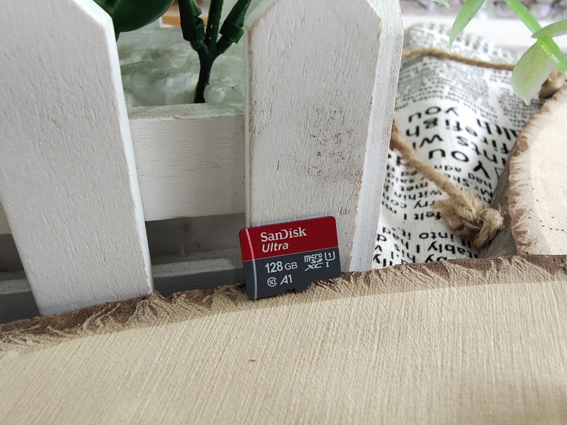 在拼夕夕上买东西值吗,在拼夕夕上买的便宜高达是正品吗