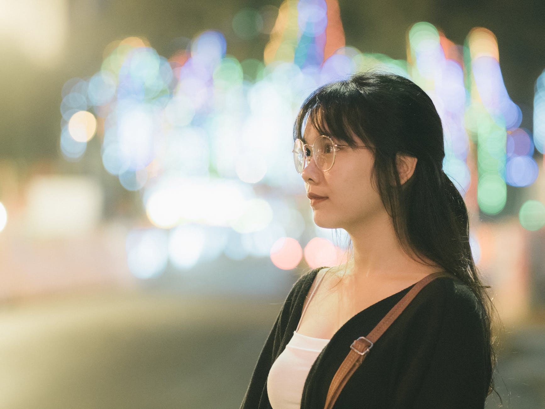 24岁女孩宫颈癌竟然找了10个男友,女子得宫颈癌三任男友害了她