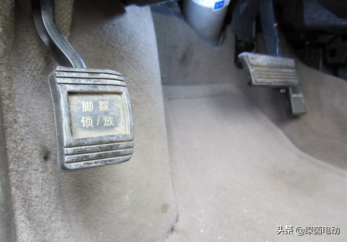 心中的神车,无法超越的经典别克君威